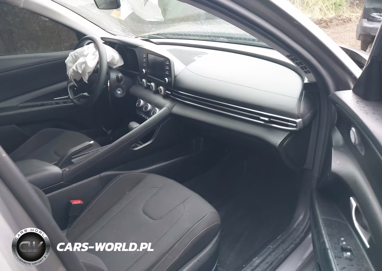 2022 Hyundai Elantra Se VIN:KMHLL4AG7NU298419 - 5