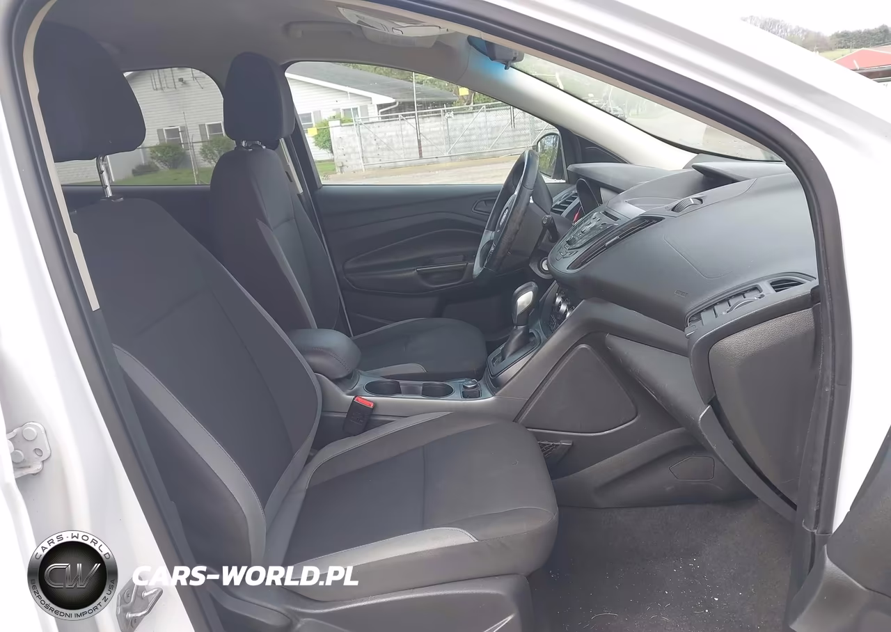 2016 Ford Escape S VIN:1FMCU0F71GUC84050 - 5