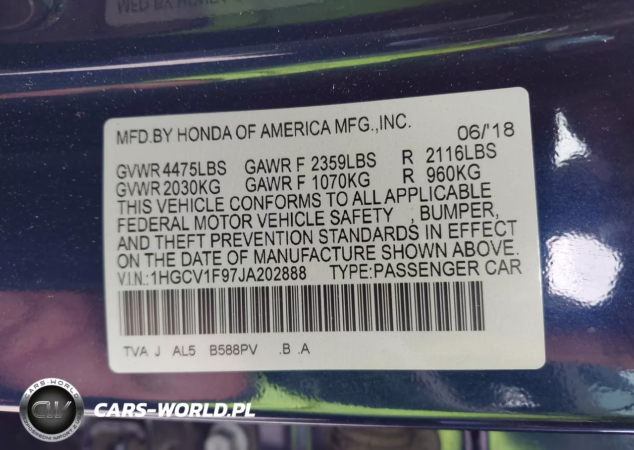 2018 Honda Accord Touring VIN:1HGCV1F97JA202888 - 9