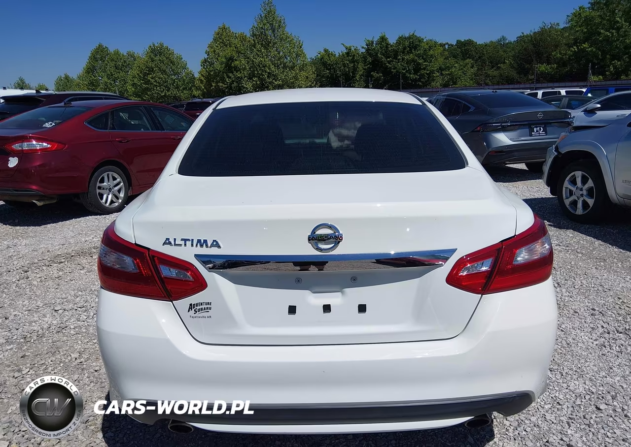2017 Nissan Altima 2.5 S VIN:1N4AL3AP6HN355137 - 16