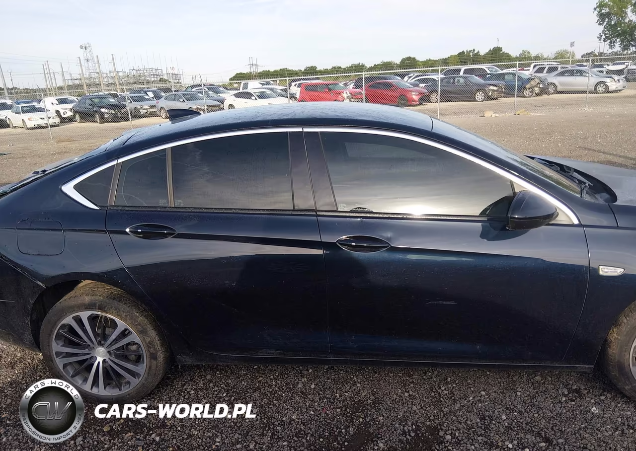 2018 Buick Regal Sportback Preferred Ii VIN:W04GM6SX8J1134972 - 13