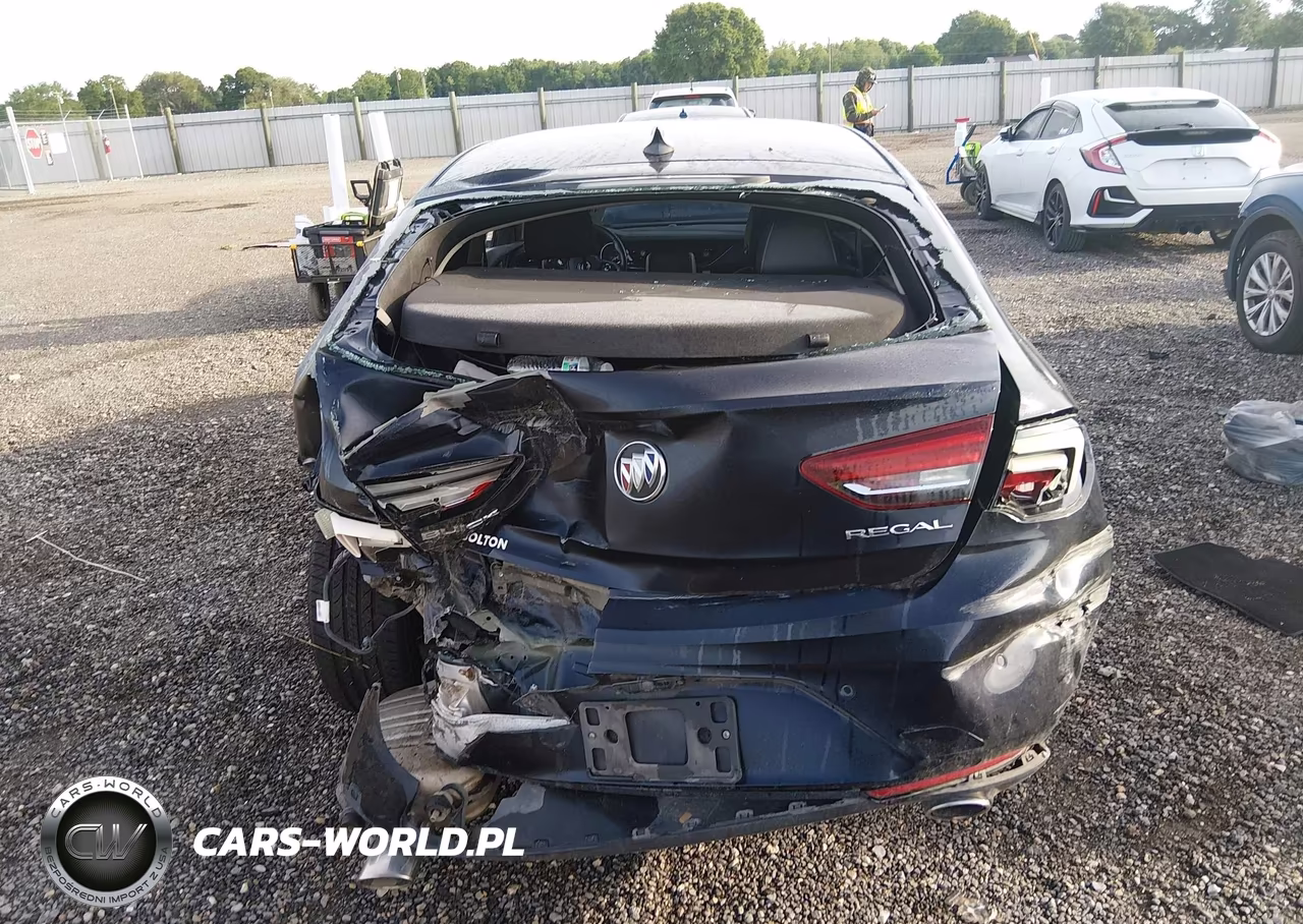 2018 Buick Regal Sportback Preferred Ii VIN:W04GM6SX8J1134972 - 16