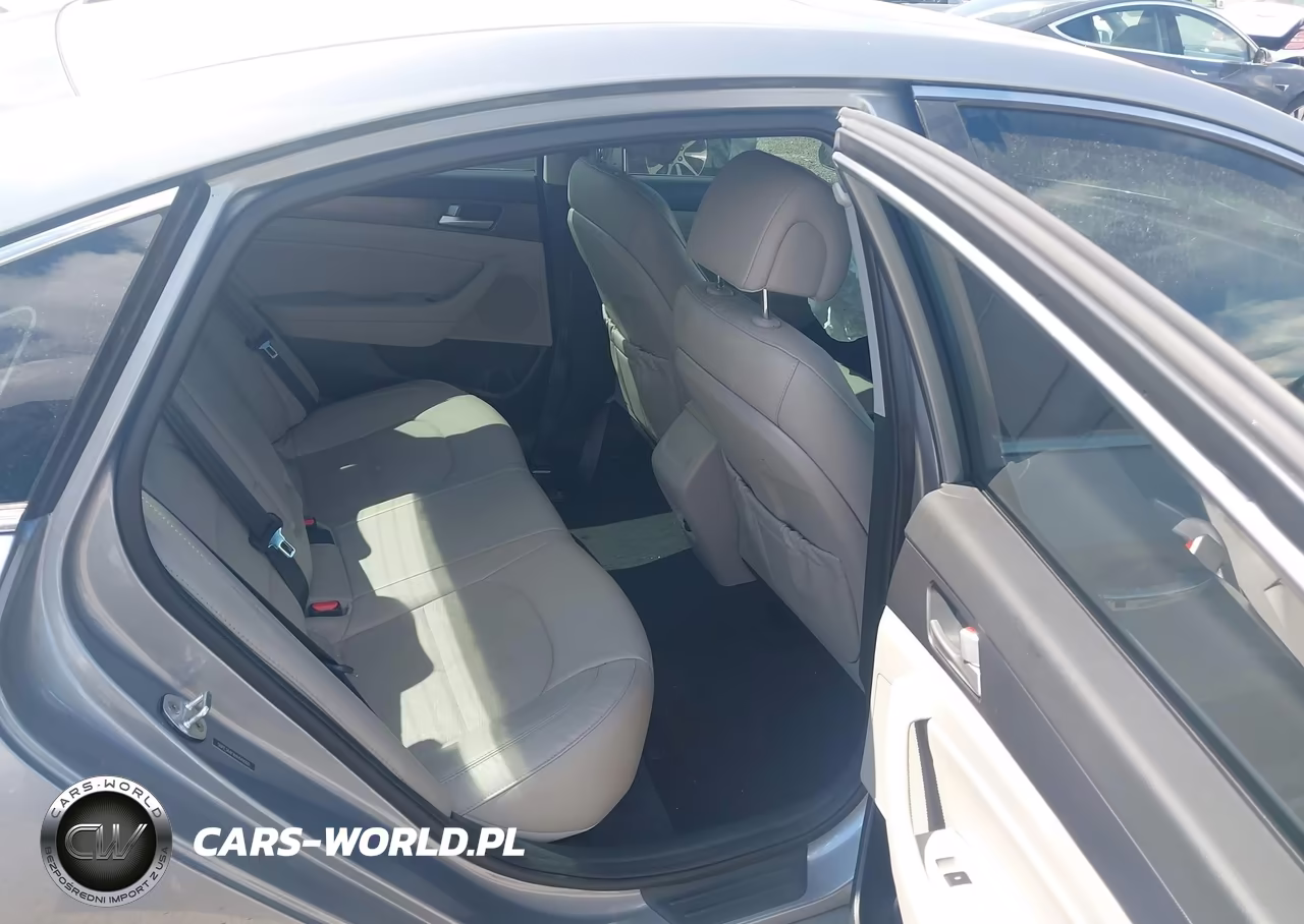 2017 Hyundai Sonata Sport VIN:5NPE34AFXHH449000 - 8