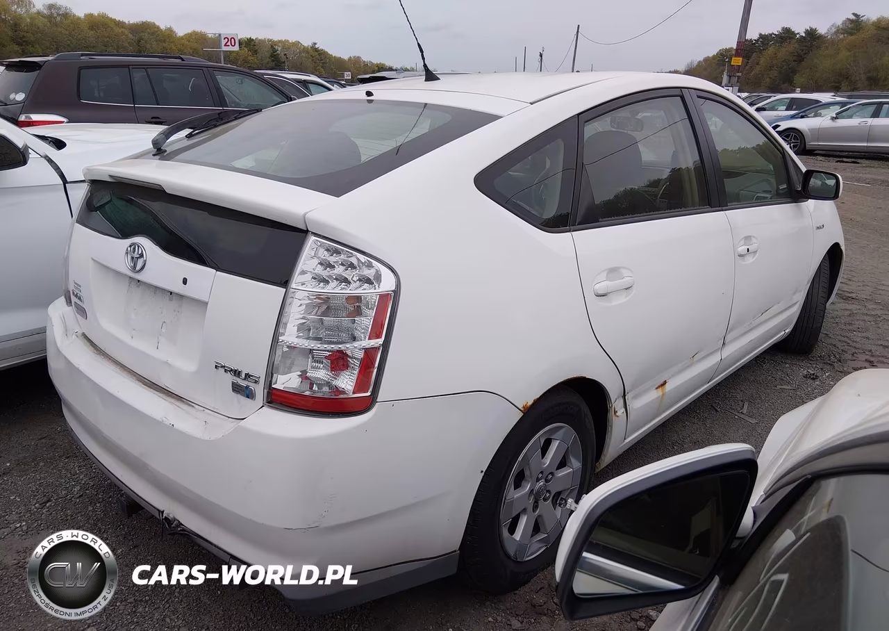 2007 Toyota Prius VIN:JTDKB20UX77573961 - 4
