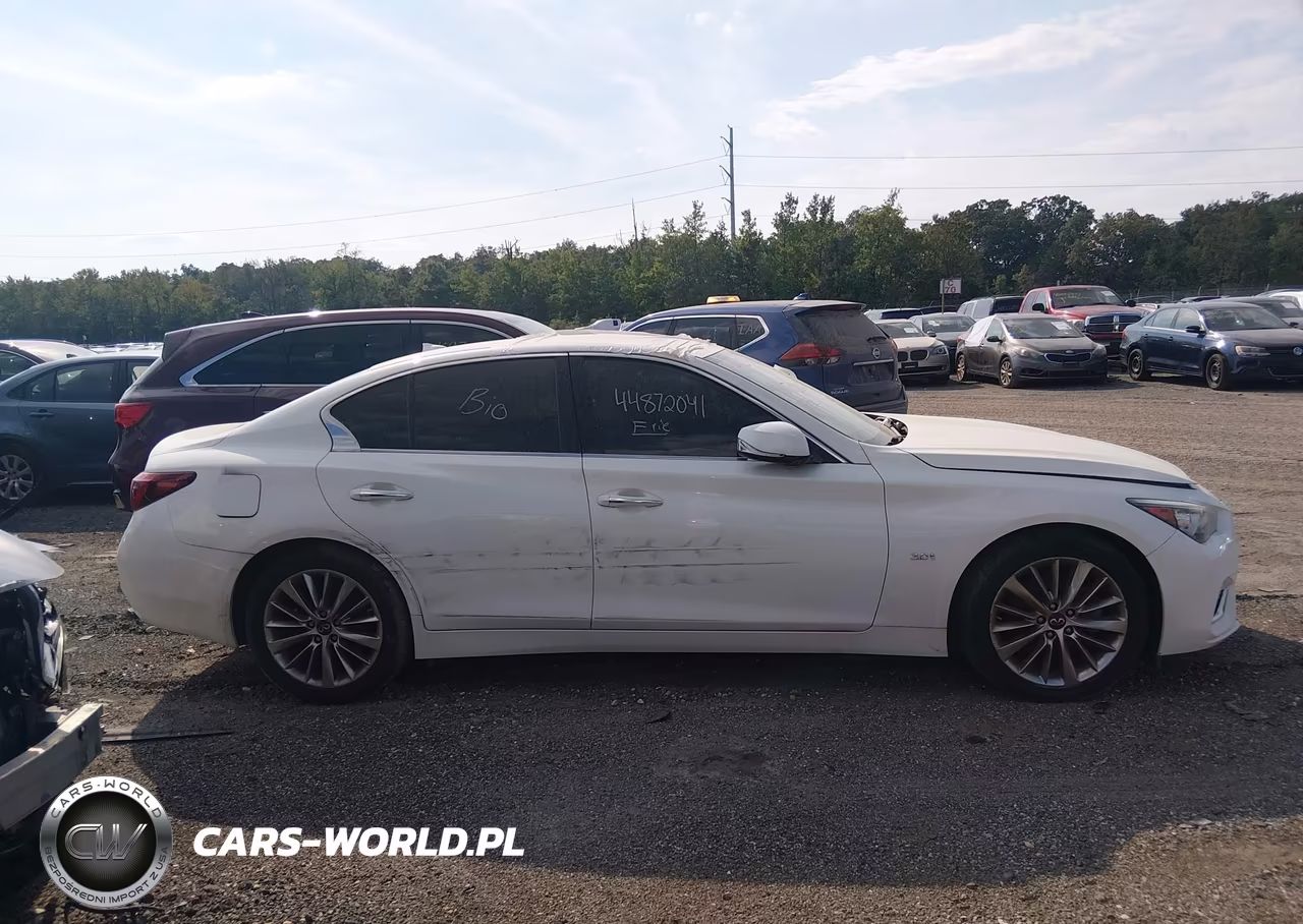 2019 Infiniti Q50 3.0T Luxe VIN:JN1EV7ARXKM590882 - 13