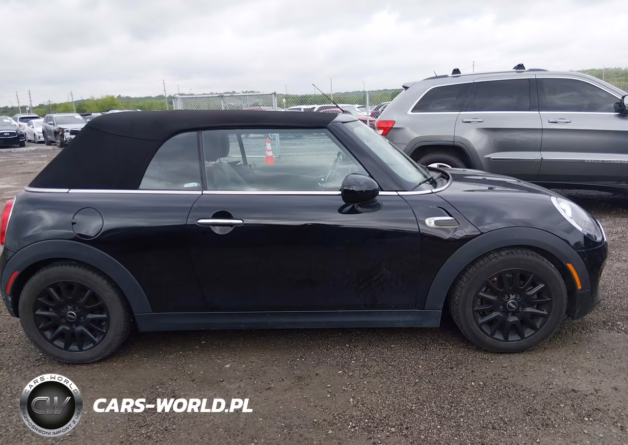 2016 Mini Convertible Cooper VIN:WMWWG5C50G3C18975 - 13