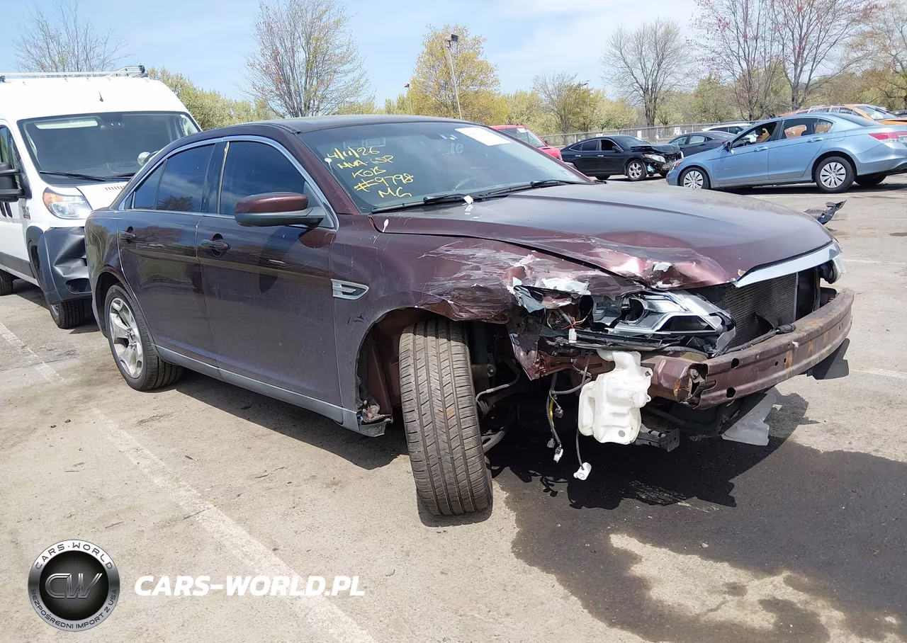 2010 Ford Taurus Sel