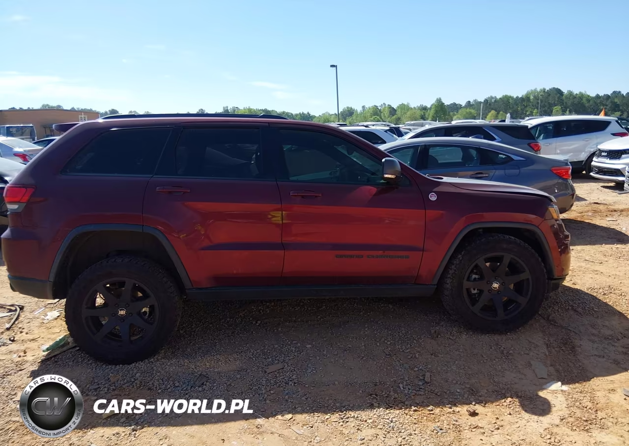 2017 Jeep Grand Cherokee Trailhawk 4X4 VIN:1C4RJFLT1HC677775 - 13