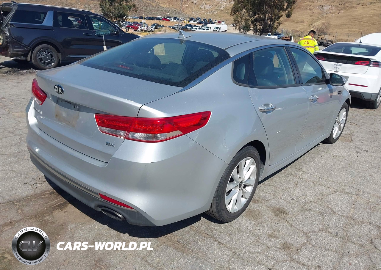 2016 Kia Optima Ex VIN:5XXGU4L38GG058981 - 4