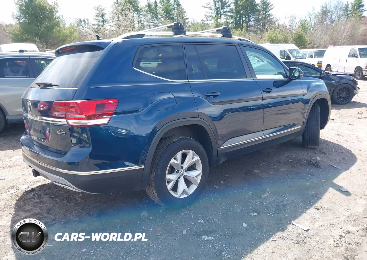 2018 Volkswagen Atlas 3.6L V6 Sel VIN:1V2MR2CA8JC535633 - 4