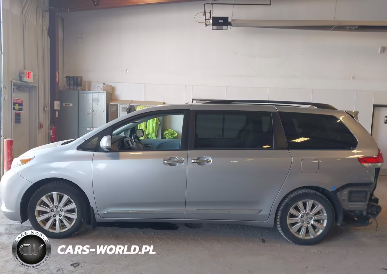 2011 Toyota Sienna Limited VIN:5TDDK3DC9BS027392 - 14