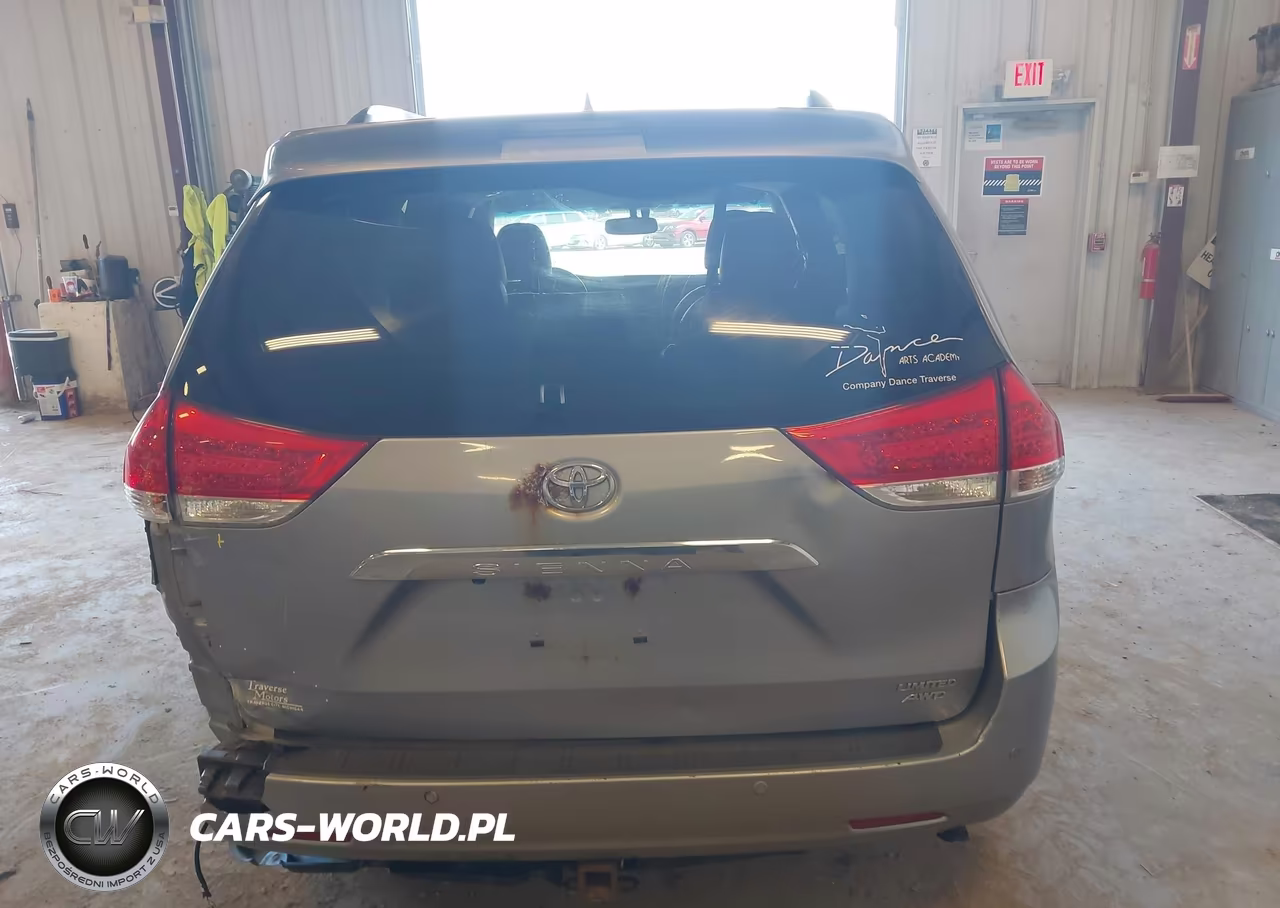 2011 Toyota Sienna Limited VIN:5TDDK3DC9BS027392 - 16