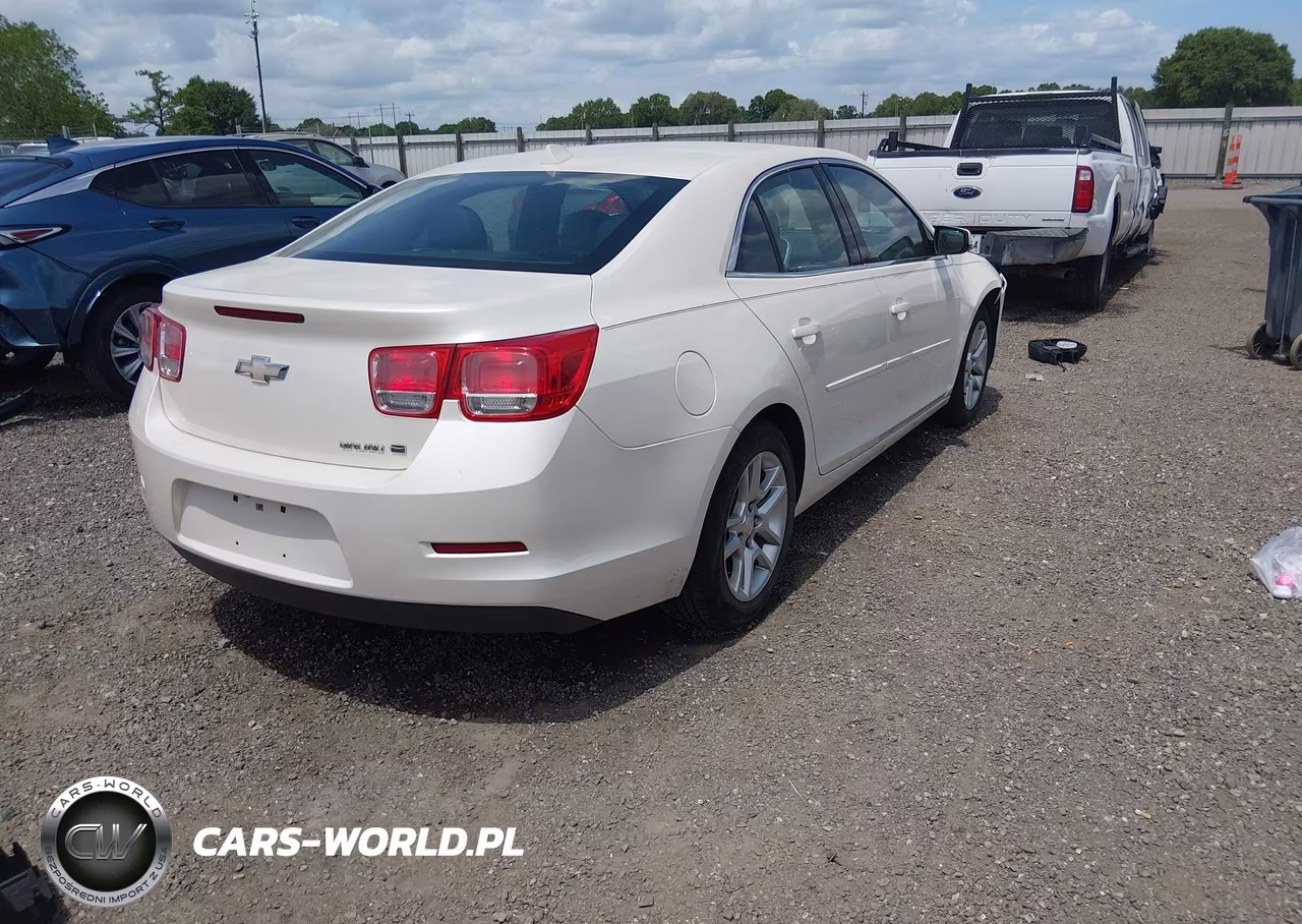 2013 Chevrolet Malibu Eco VIN:1G11D5SRXDF203670 - 4