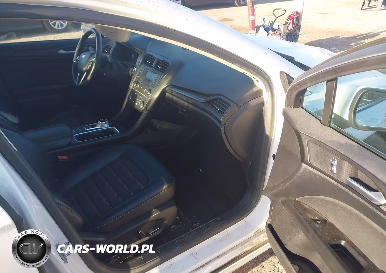 2018 Ford Fusion Hybrid Se VIN:3FA6P0LU8JR155410 - 5