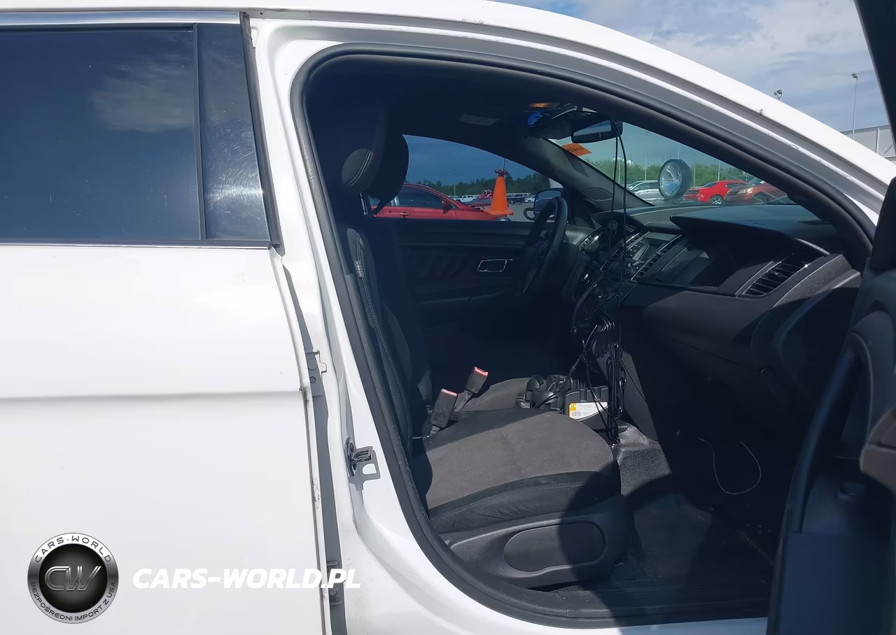2013 Ford Police Interceptor VIN:1FAHP2M81DG110875 - 5