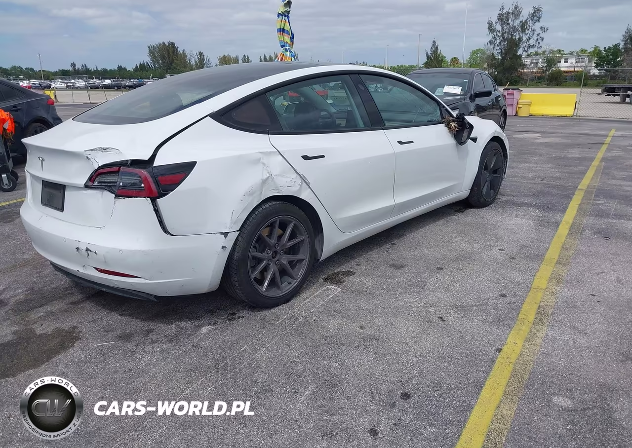 2021 Tesla Model 3 Standard Range Plus Rear-Wheel Drive VIN:5YJ3E1EA6MF868159 - 4