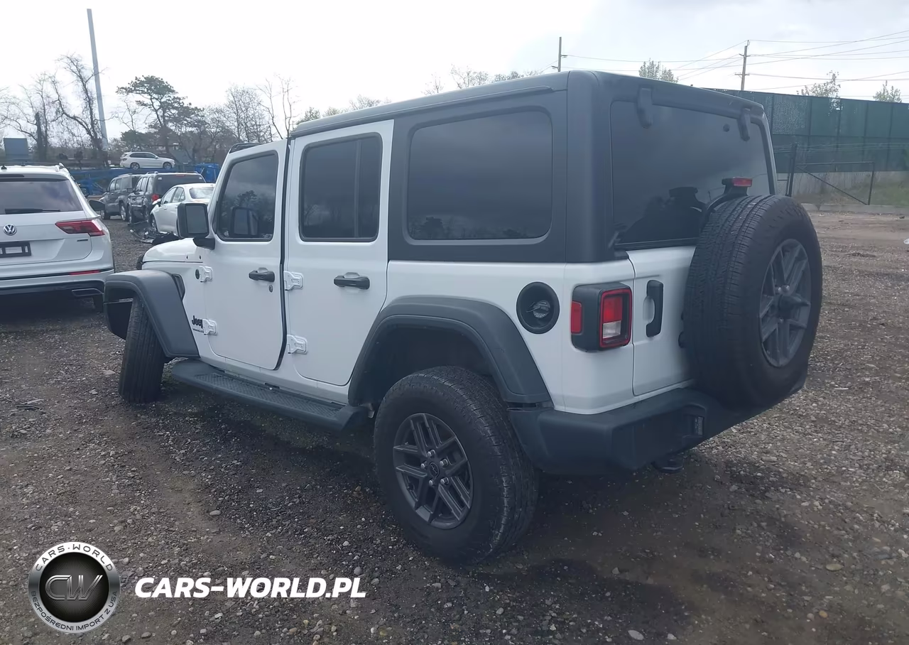 2025 Jeep Wrangler 4-Door Summit 4X4 VIN:1C4PJXDN3SW514533 - 3