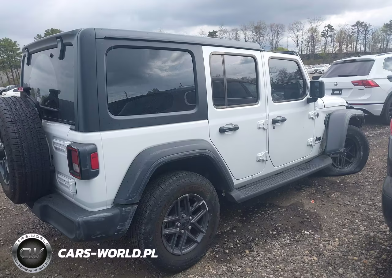 2025 Jeep Wrangler 4-Door Summit 4X4 VIN:1C4PJXDN3SW514533 - 4
