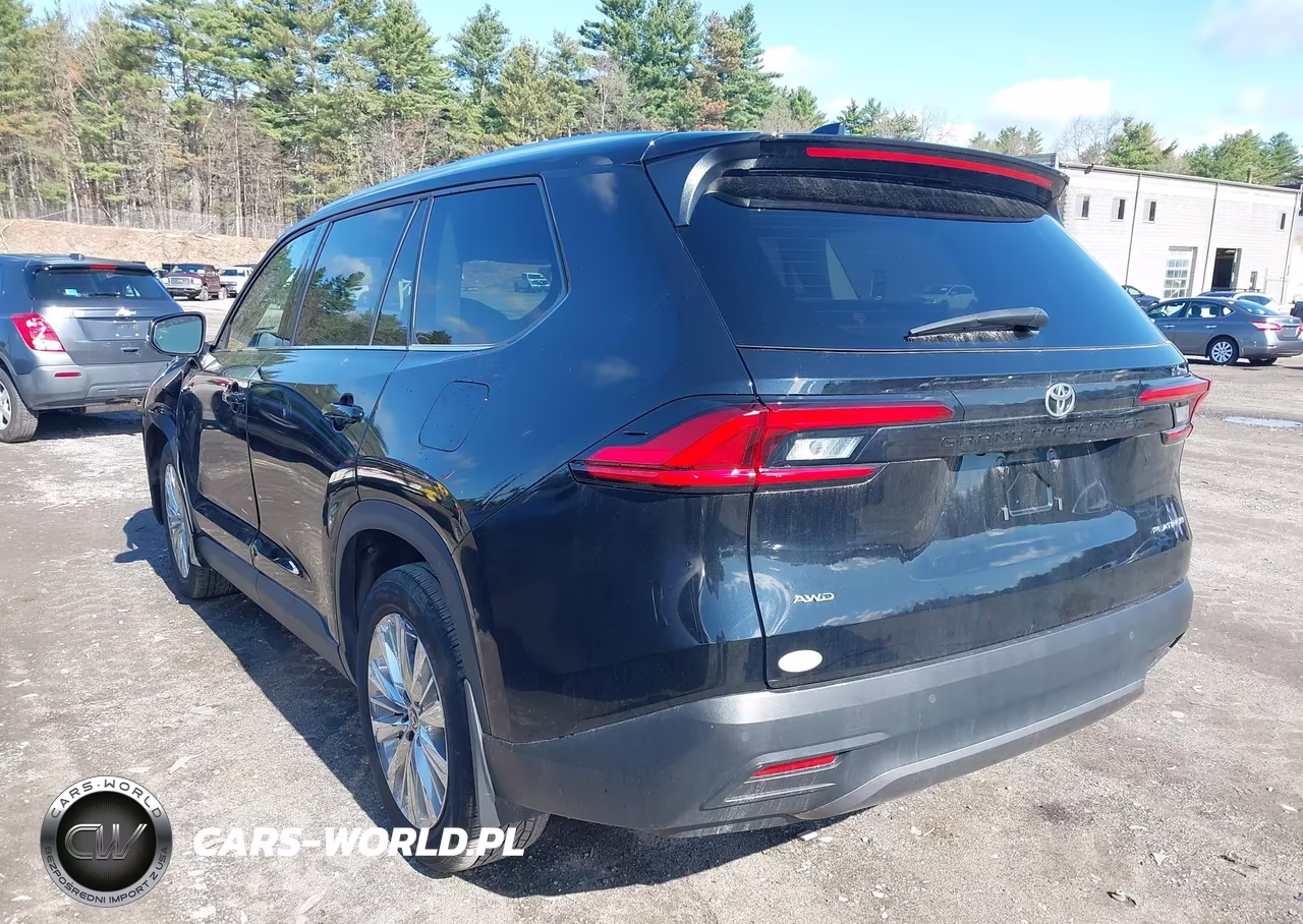 2024 Toyota Grand Highlander Platinum VIN:5TDAAAB50RS065781 - 14