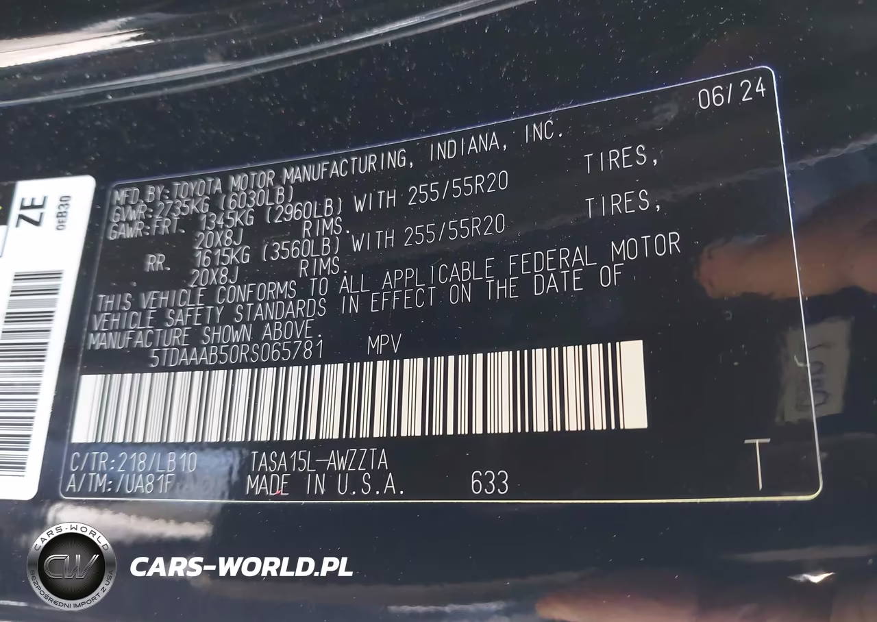 2024 Toyota Grand Highlander Platinum VIN:5TDAAAB50RS065781 - 9