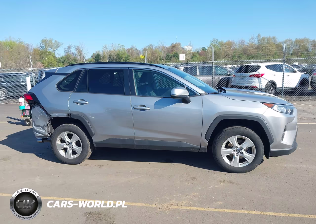 2021 Toyota Rav4 Xle VIN:2T3P1RFV2MC171046 - 14
