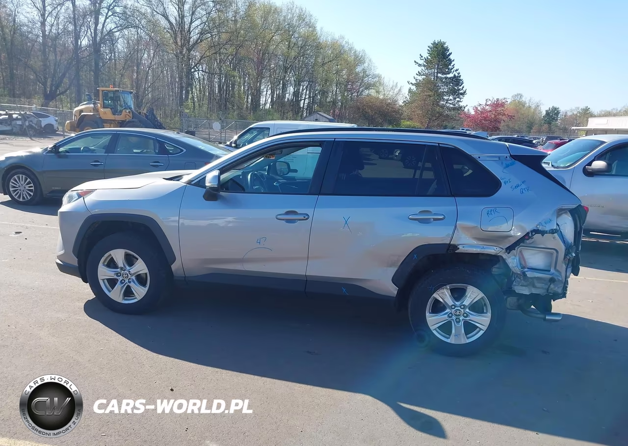 2021 Toyota Rav4 Xle VIN:2T3P1RFV2MC171046 - 15