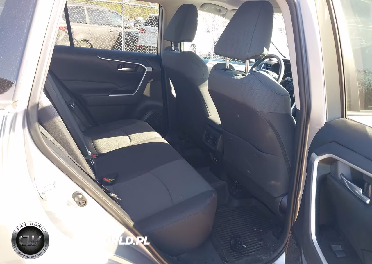 2021 Toyota Rav4 Xle VIN:2T3P1RFV2MC171046 - 8
