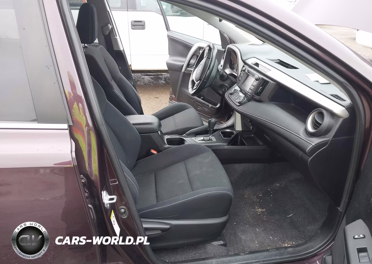 2016 Toyota Rav4 Xle VIN:2T3RFREV0GW510384 - 5