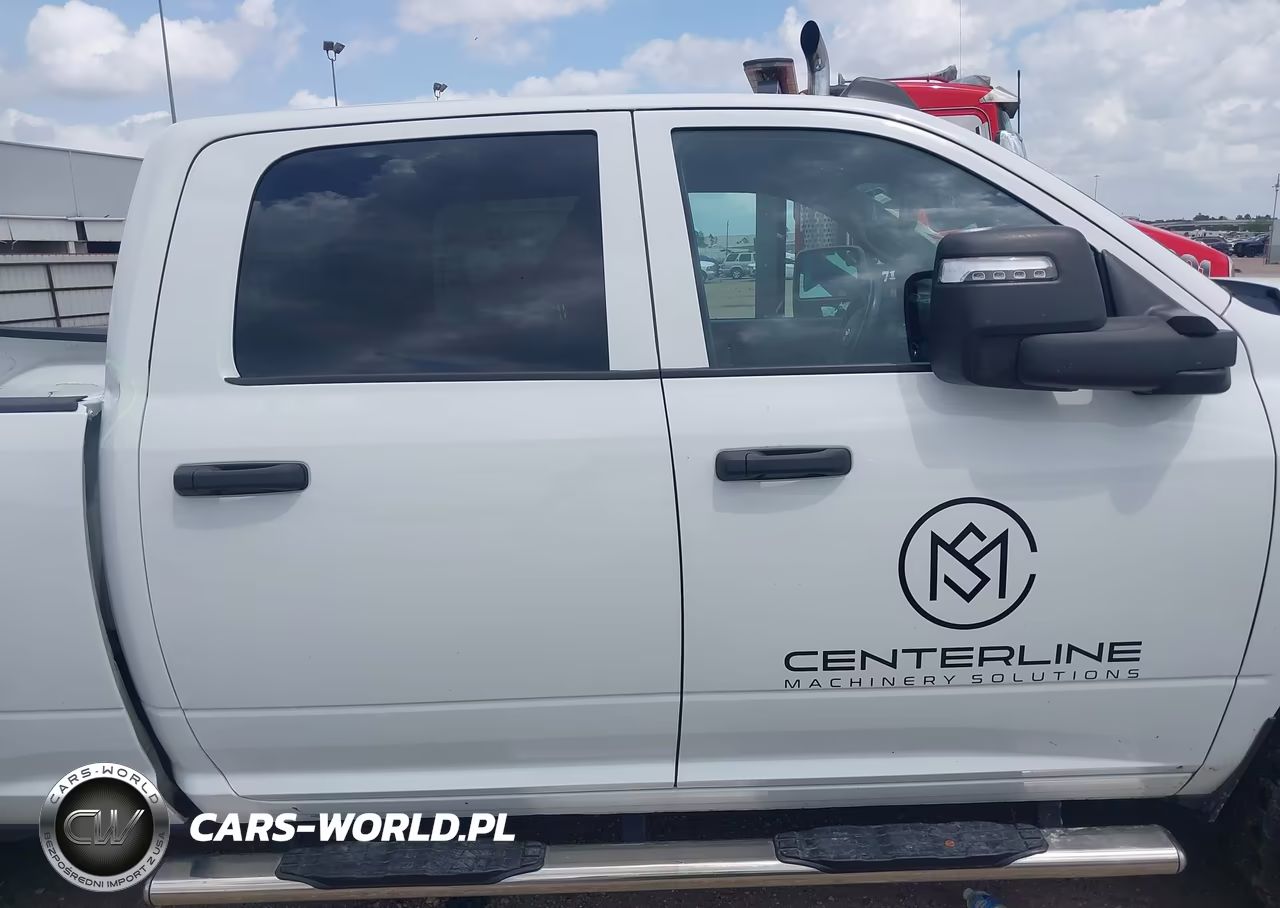 2024 Ram 2500 Tradesman 4X4 6'4 Box VIN:3C6UR5CL0RG237341 - 13
