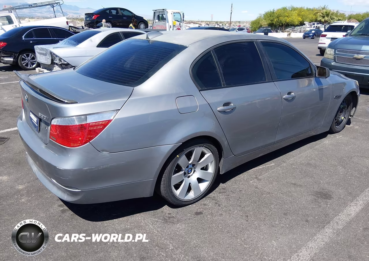 2007 BMW 530I VIN:WBANE73567CM49874 - 4
