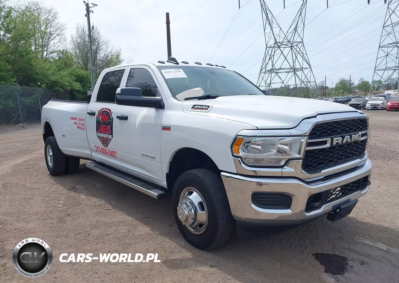 2021 Ram 3500 Tradesman 4X4 8' Box