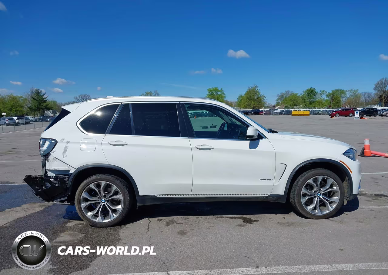 2016 BMW X5 xDrive35I VIN:5UXKR0C59G0U11816 - 13