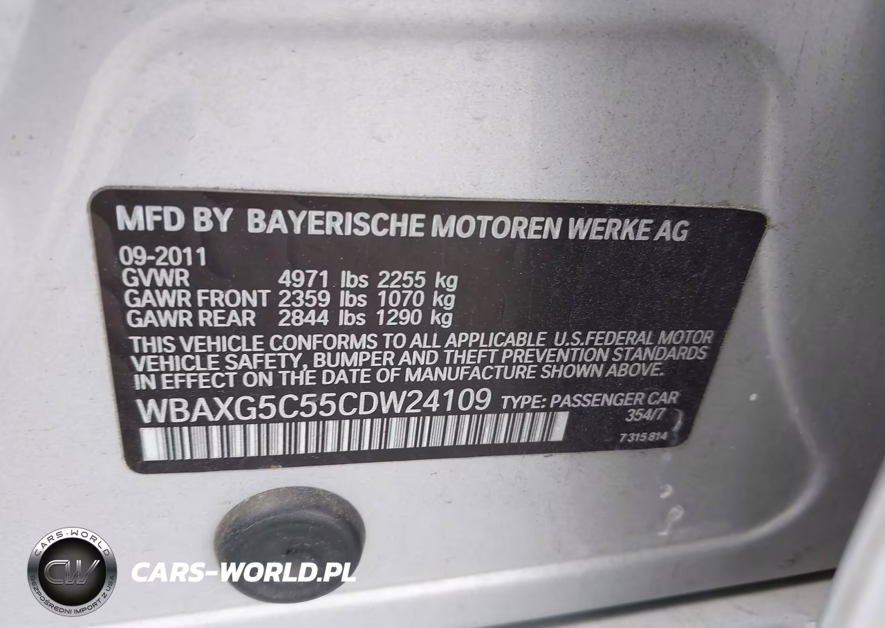 2012 BMW 528I VIN:WBAXG5C55CDW24109 - 9