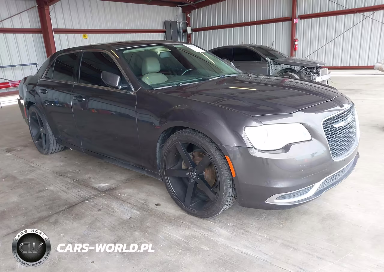2017 Chrysler 300 Limited