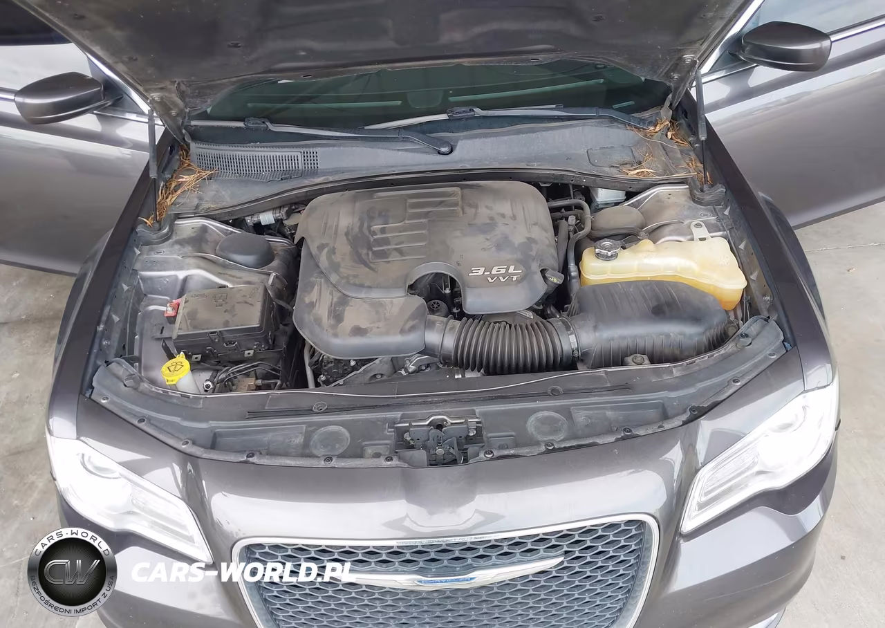 2017 Chrysler 300 Limited VIN:2C3CCAAG1HH662056 - 10