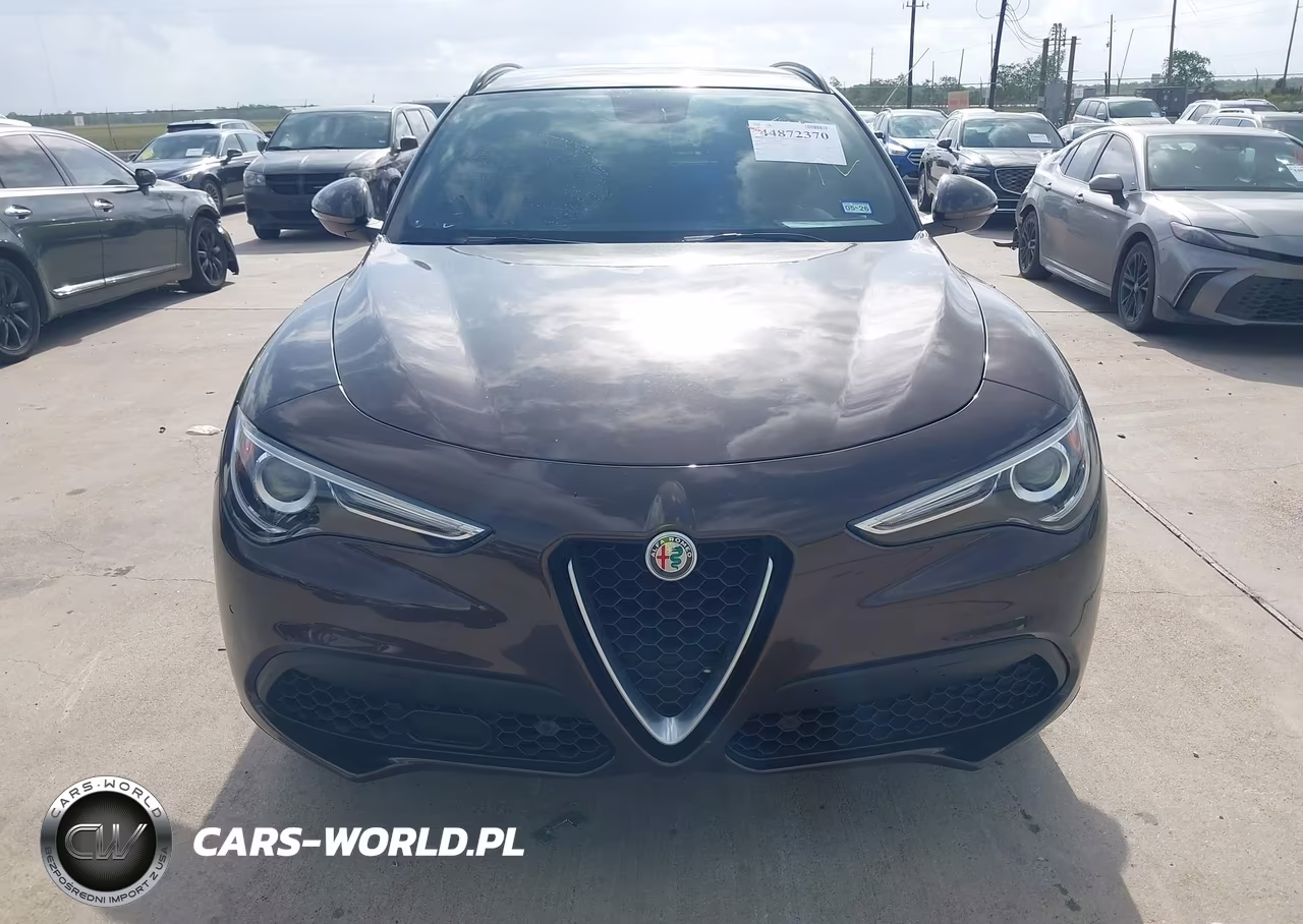 2018 Alfa Romeo Stelvio Ti Sport Awd VIN:ZASFAKNN4J7B81076 - 12