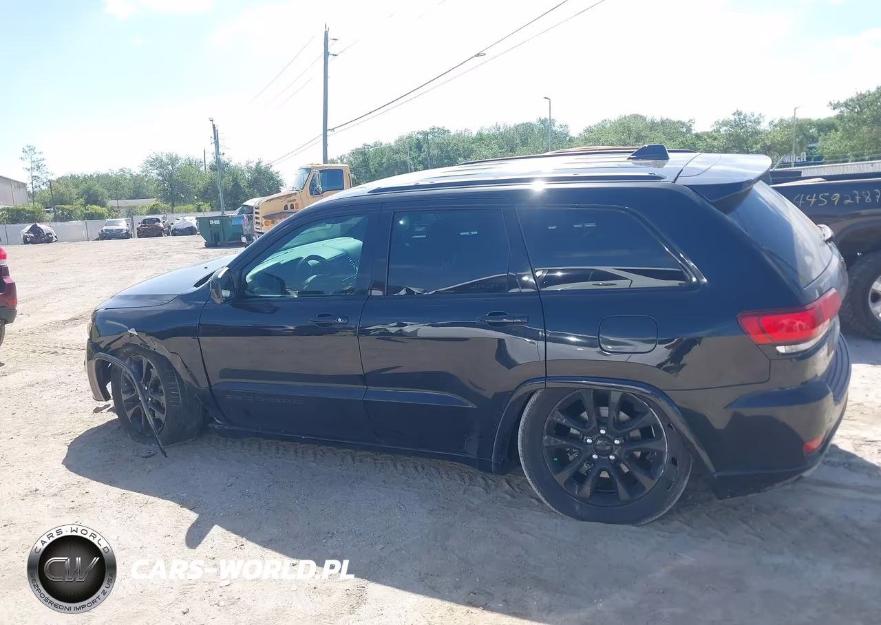 2019 Jeep Grand Cherokee Altitude 4X2 VIN:1C4RJEAG8KC574635 - 14