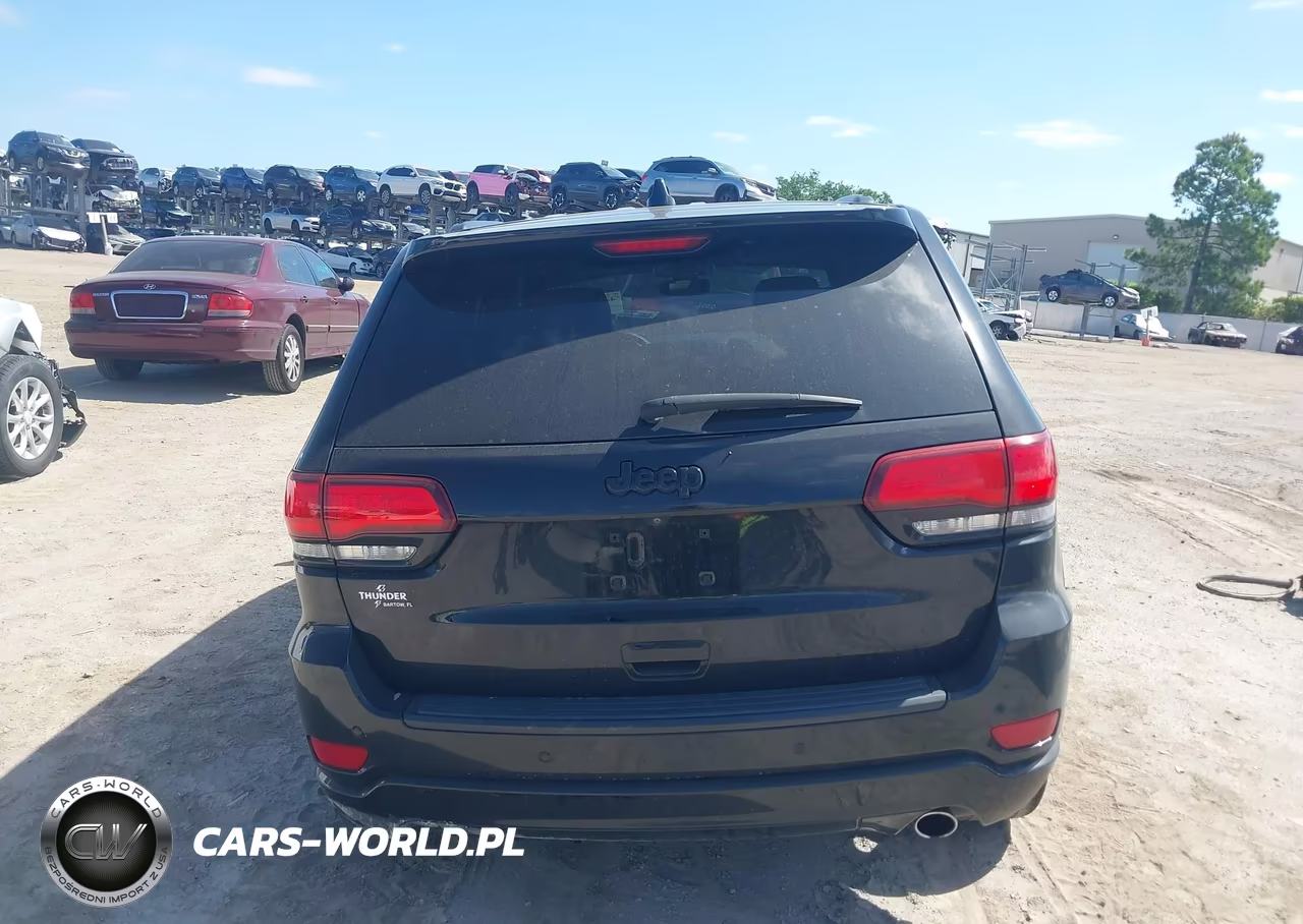 2019 Jeep Grand Cherokee Altitude 4X2 VIN:1C4RJEAG8KC574635 - 16