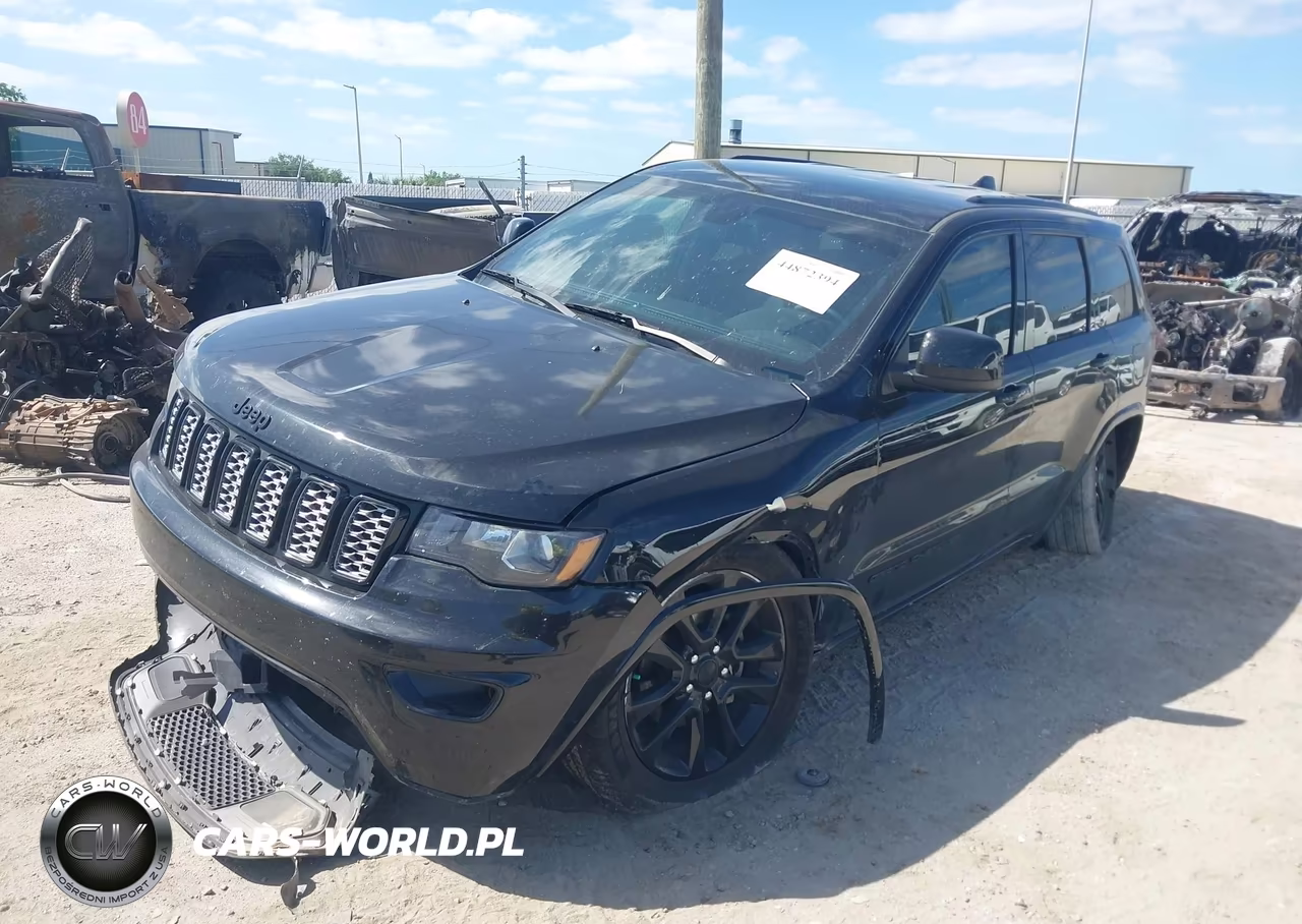 2019 Jeep Grand Cherokee Altitude 4X2 VIN:1C4RJEAG8KC574635 - 2