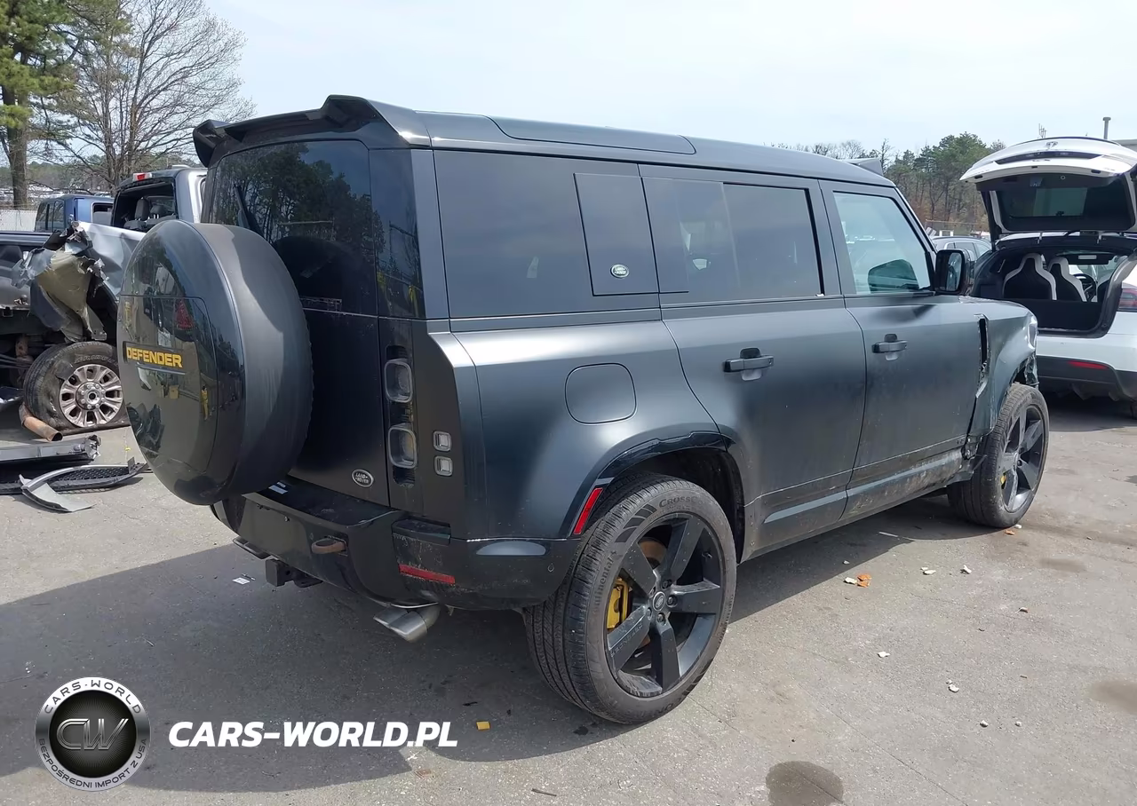 2023 Land Rover Defender 110 Carpathian Edition-110 V8 VIN:SALEWEEEXP2239665 - 4