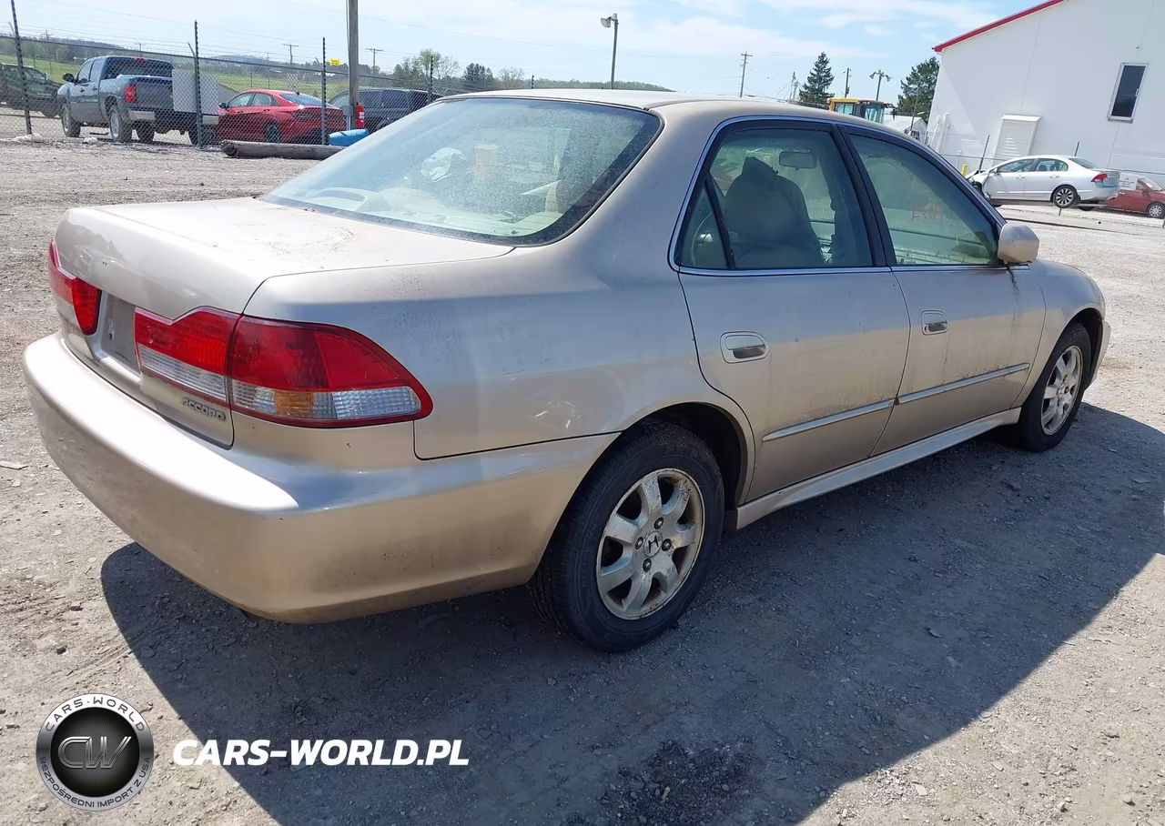 2001 Honda Accord 2.3 Ex VIN:JHMCG66851C005783 - 4