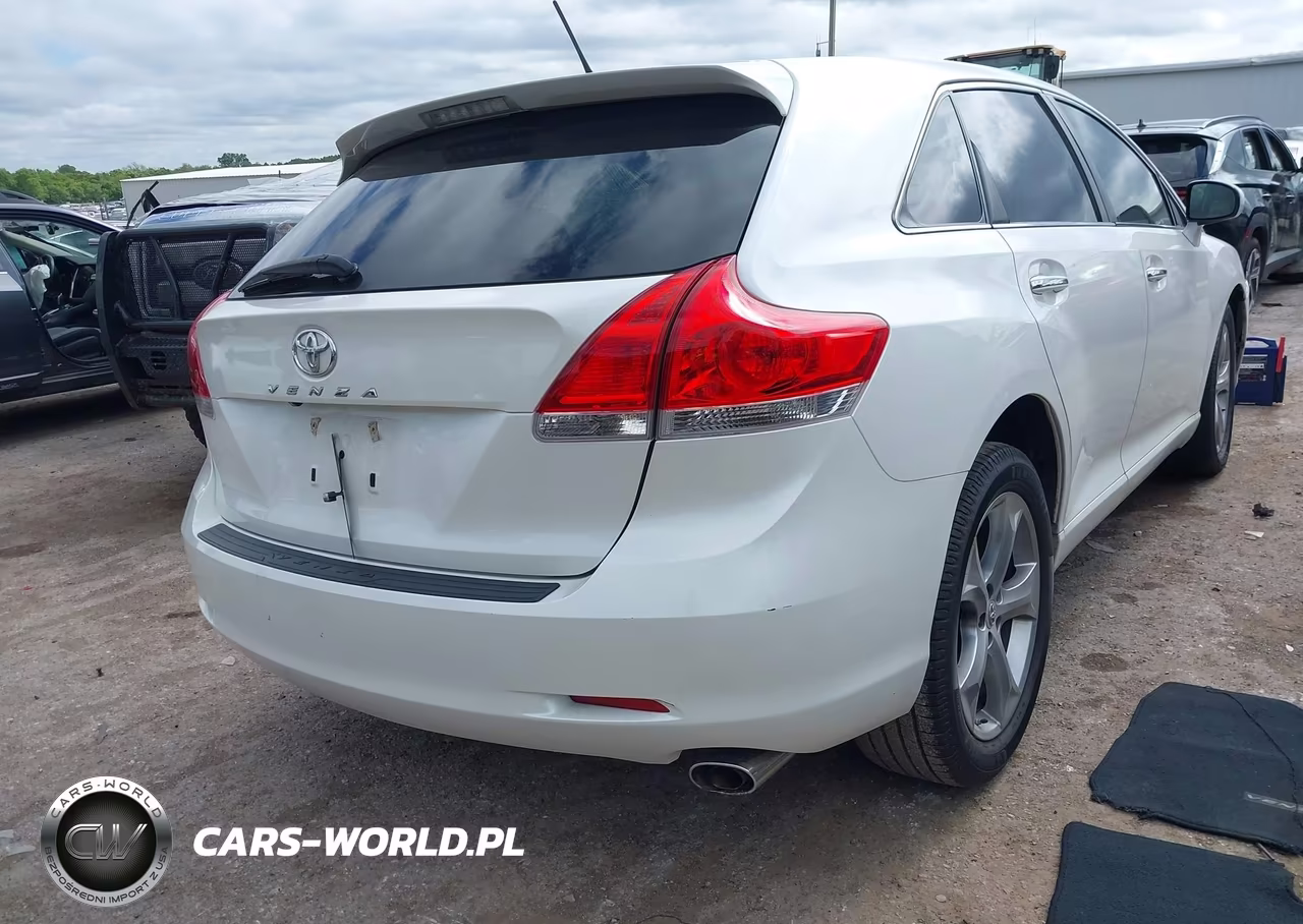 2010 Toyota Venza Base V6 VIN:4T3ZK3BB0AU031621 - 4