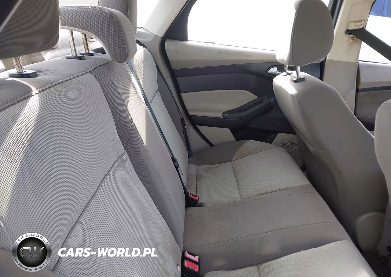 2012 Ford Focus Se VIN:1FAHP3F20CL472796 - 8
