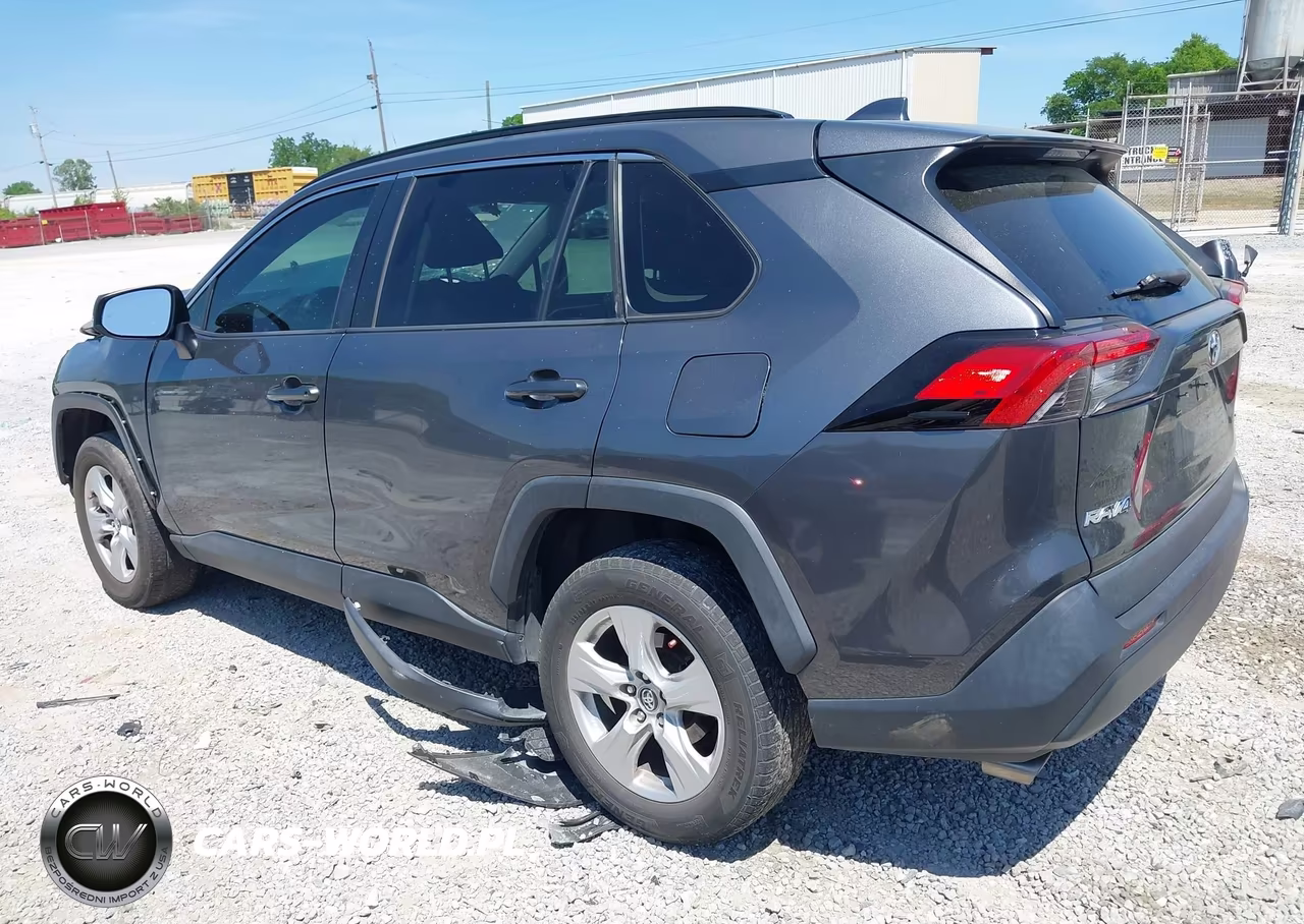 2021 Toyota Rav4 Xle VIN:2T3W1RFV5MW110980 - 3