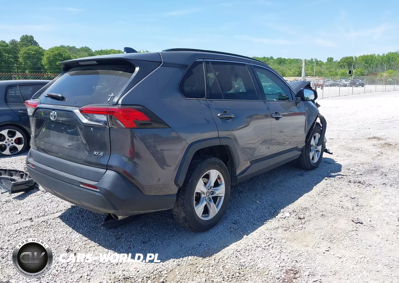 2021 Toyota Rav4 Xle VIN:2T3W1RFV5MW110980 - 4
