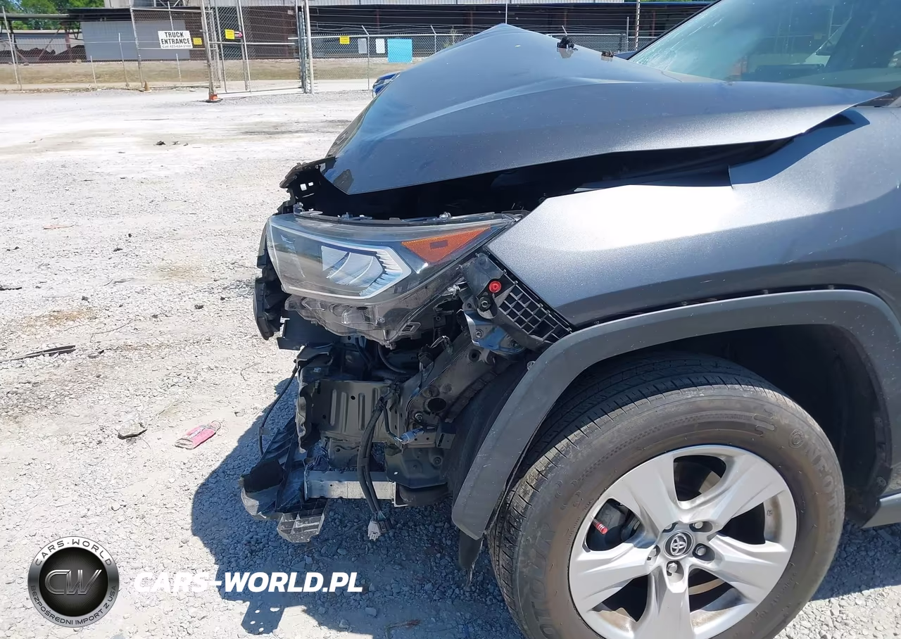 2021 Toyota Rav4 Xle VIN:2T3W1RFV5MW110980 - 6