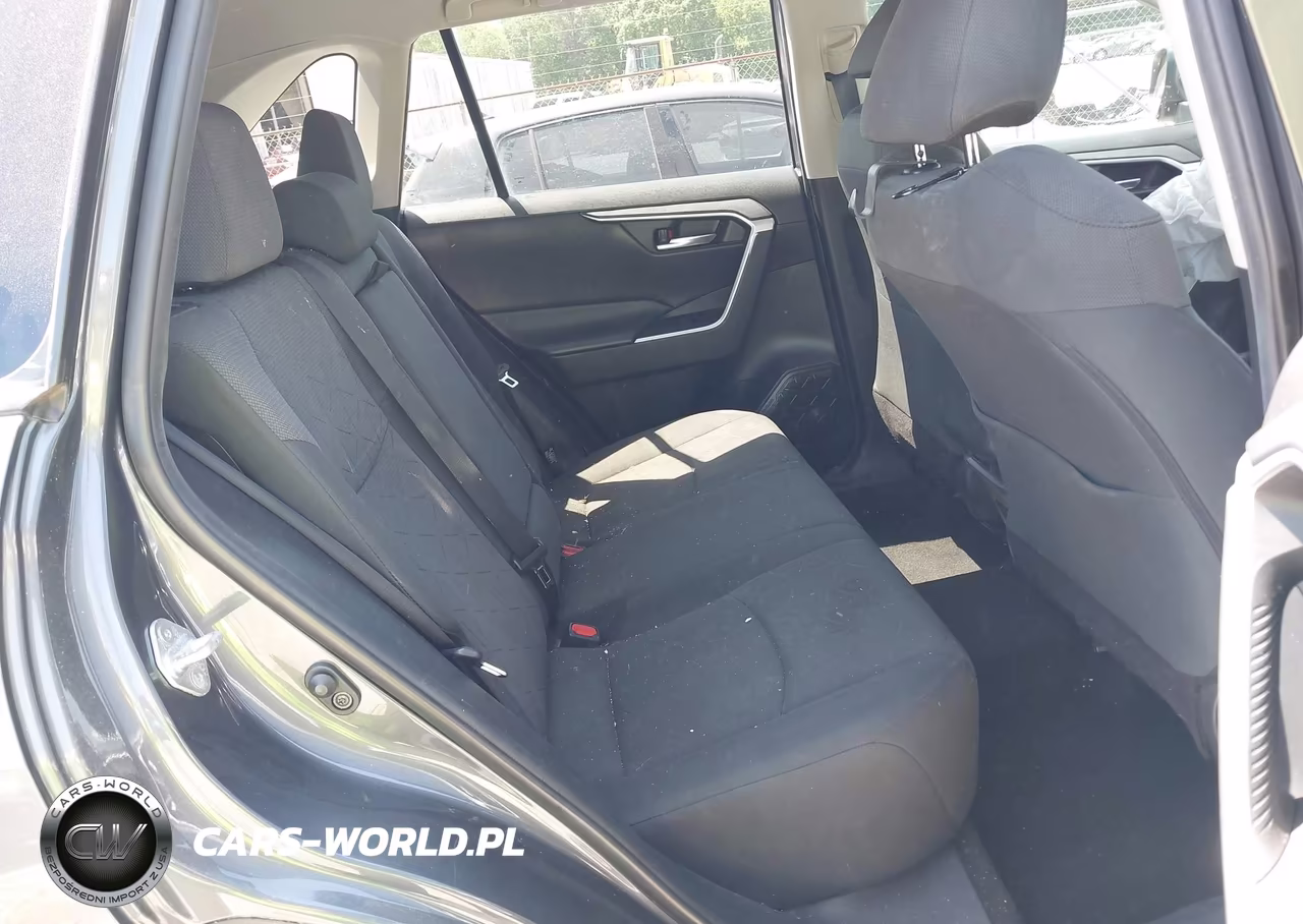 2021 Toyota Rav4 Xle VIN:2T3W1RFV5MW110980 - 8