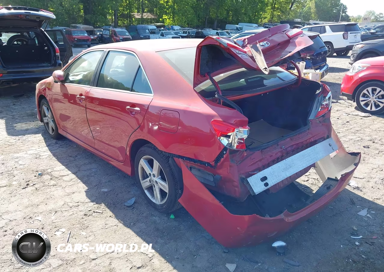 2013 Toyota Camry Se VIN:4T1BF1FK1DU672424 - 3