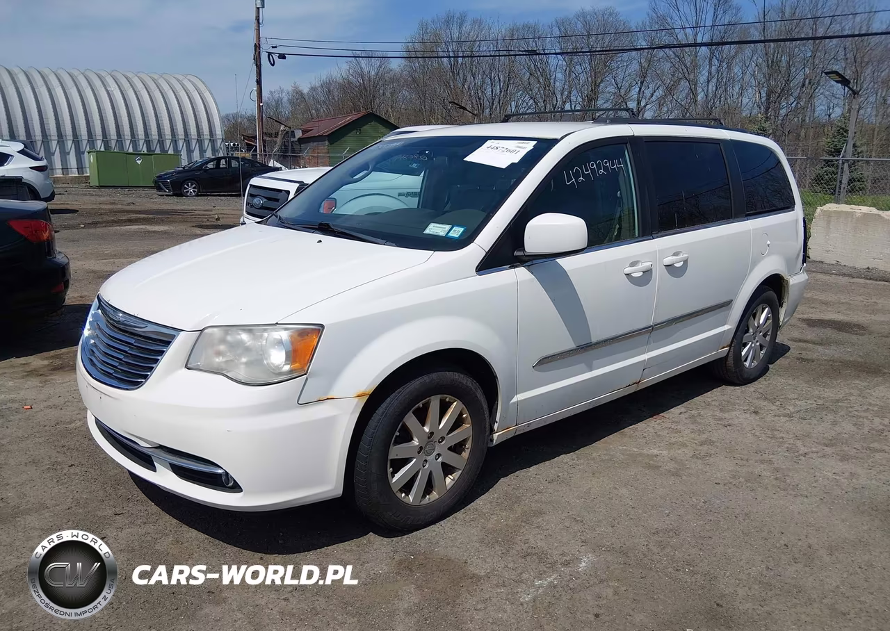 2011 CHRYSLER TOWN & COUNTRY TOURING-L VIN:2A4RR8DG4BR616693 - 2