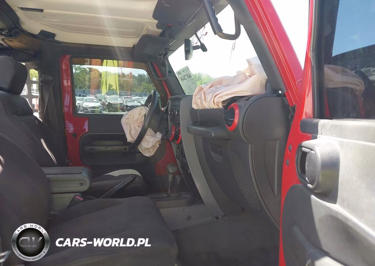 2010 Jeep Wrangler Sport VIN:1J4AA2D16AL224996 - 5